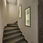 Luxury 2 Bedroom Residence By A1 - 401