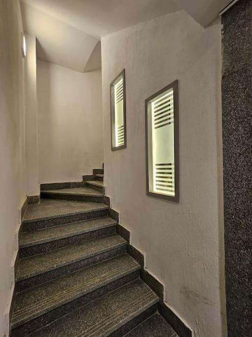 Luxury 2 Bedroom By A1 - 401 *
