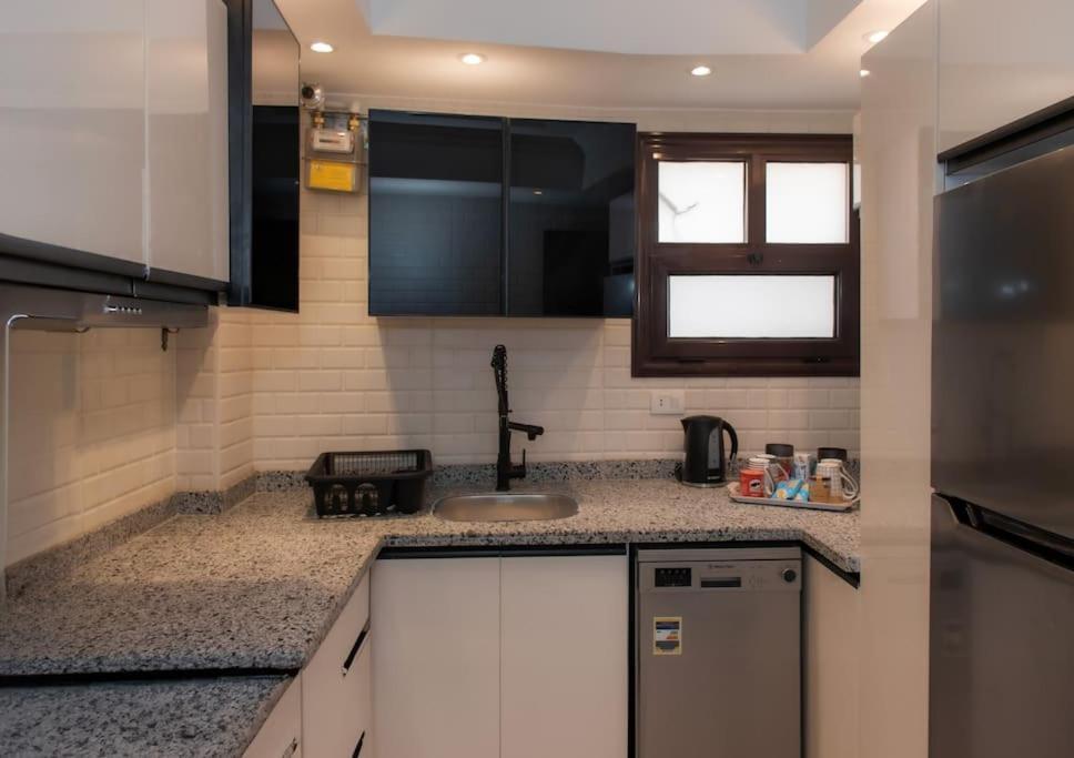 Luxury 2 Bedroom By A1 - 401